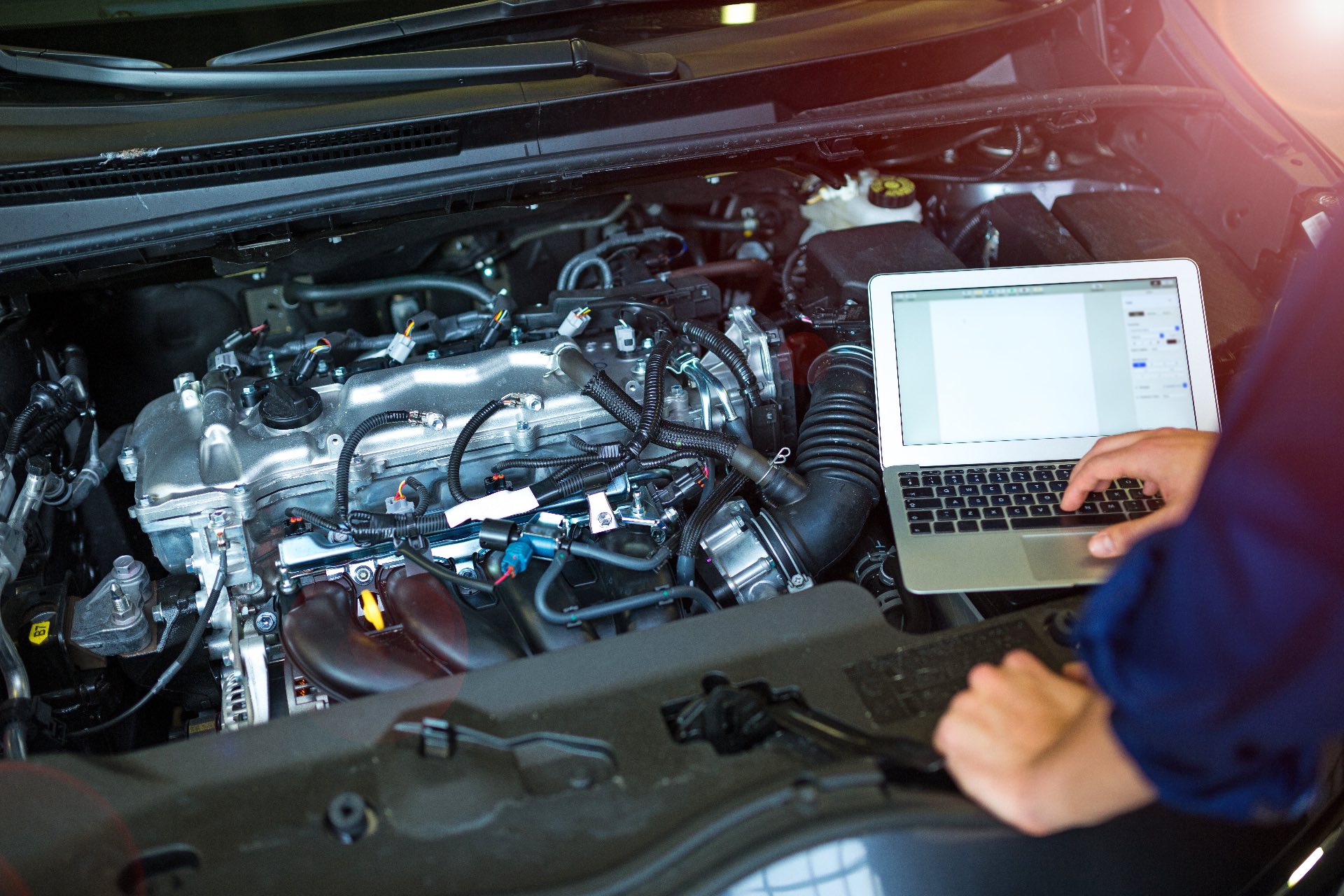 Torque Center_184423475